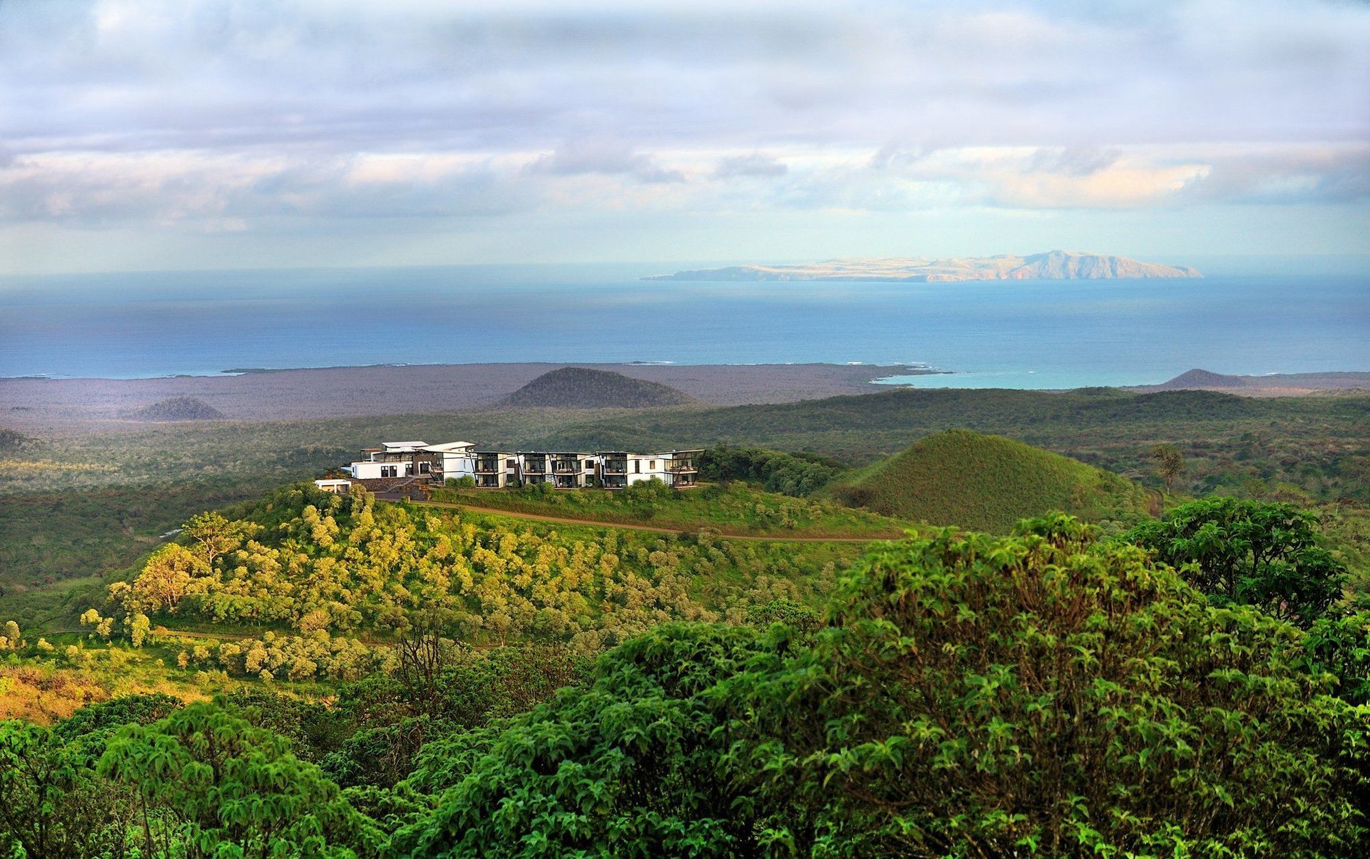 Pikaia Lodge Santa Cruz Island Eksteriør bilde