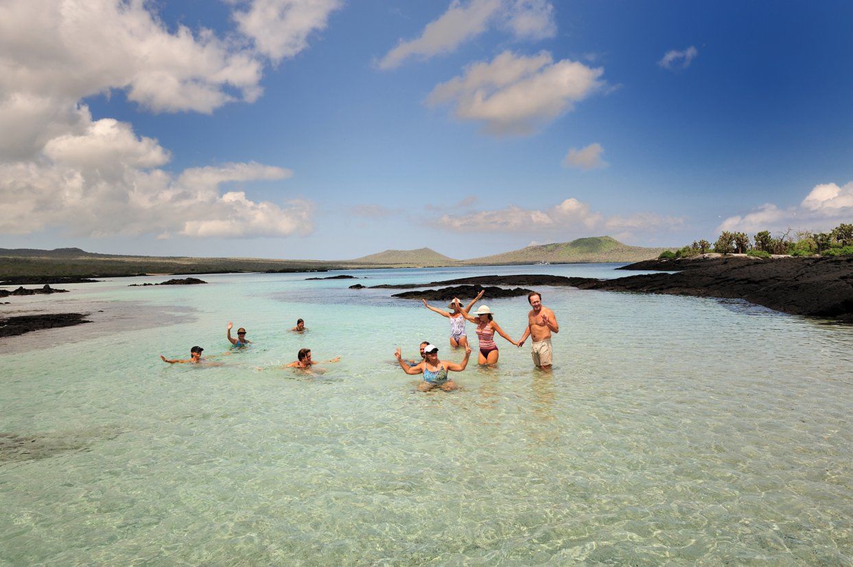 Pikaia Lodge Santa Cruz Island Eksteriør bilde